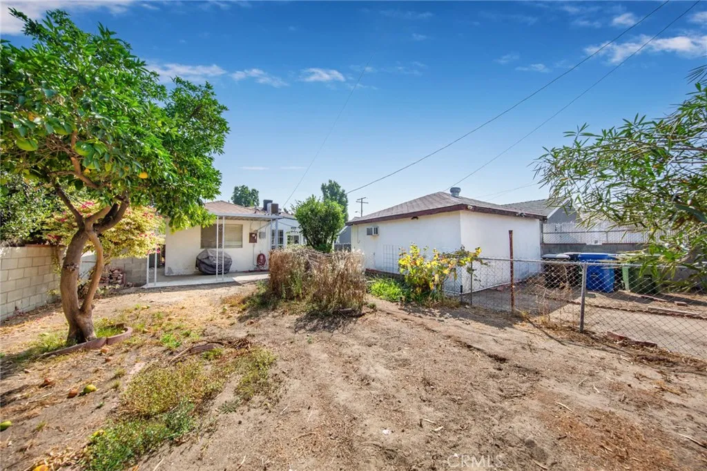 6025 Willowcrest Avenue, North Hollywood, California 91606 home-pic-18